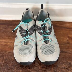 Women's Slip-On Athletic Sneakers in Light Gray with Teal Accents